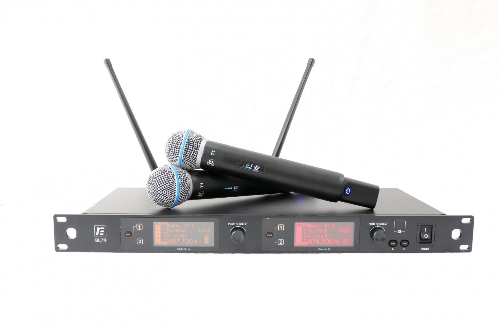 RFIntell QL7R/T1-B 720,500-754,000 МГц 2-канальная радиосистема с 2-мя ручными микрофонами в Амурске