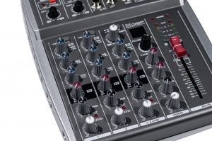SVS Audiotechnik mixers AM-4 DSP Аналоговый микшерный пульт, 4-канала в Амурске